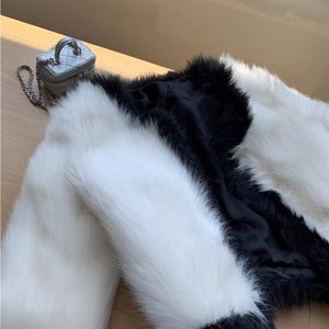 Sain* Lauren* Fur Coat